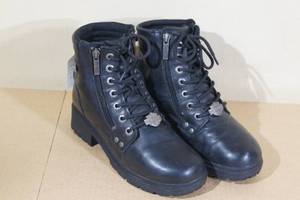 lot 82 image: Harley Davidson Ladies Inman Mills Leather Riding Boots - Size 8-12M