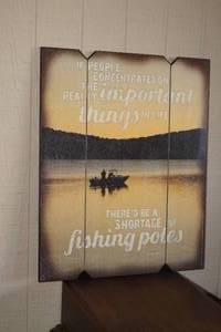 lot 134 image: Novelty Wood Fishing Sign
