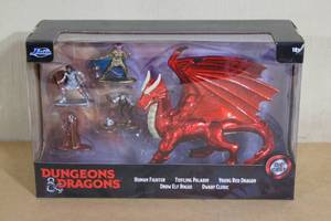 lot 155 image: Unopened Jada Dungeons & Dragons Die Cast Figure Set