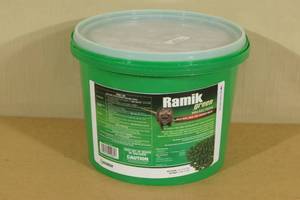 lot 181 image: Ramik Green Mini Rat Poison Bait Packs