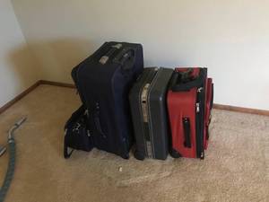 lot 62 image: Luggage