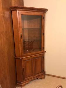 lot 65 image: Corner Cabinet