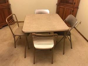 lot 67 image: Folding Table & 4 Chairs