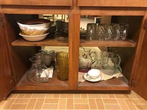lot 76 image: Everything in Cabinet