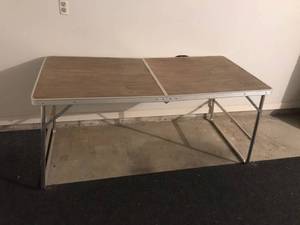 lot 79 image: Folding Table
