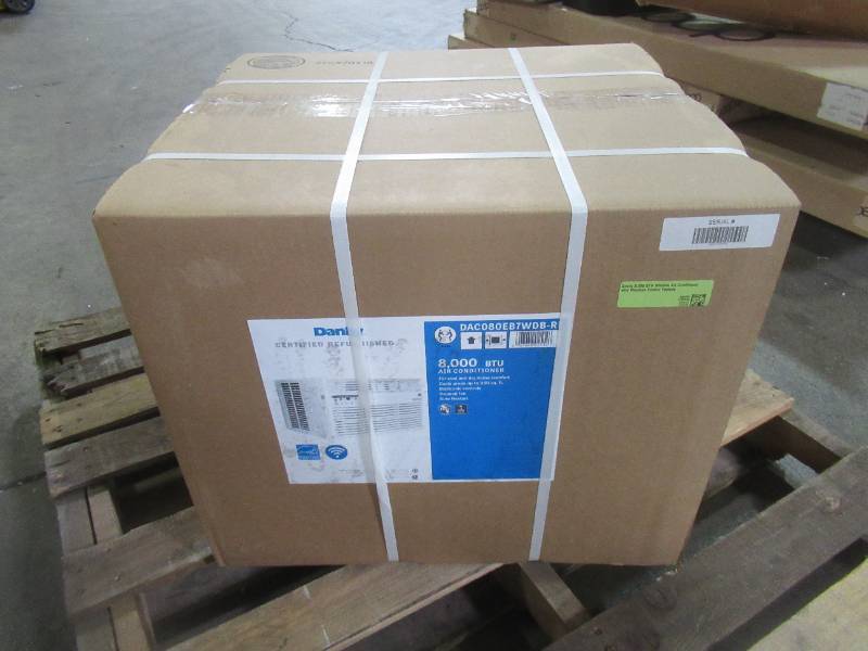 Danby 8,000 BTU Window Air Conditioner with Wireless Control Feature - Newly Refurbished.