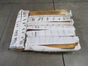 WHOLESALE MIXED PALLET OF MISCELLANEOUS WALNUT LIVE EDGE OR CUT PIECES