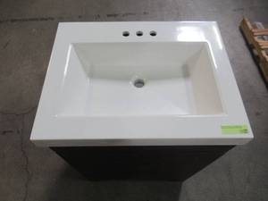 Glacier Bay 24.5 in. W x 18.75 in. D x 34.34 in. H Vanity in Elm Ember with Cultured Marble Vanity Top in White with White Basin ST24P2-EE