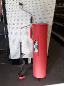lot 52 image: Strikemaster Manual Ice Auger - 6 w Carrying Tube - NO SHIPPING