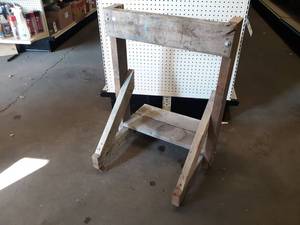 lot 255 image: Boat Motor Stand - Homemade - NO SHIPPING