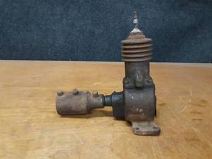 lot 273 image: Antique Kellogg Model 201 PTO Mounted Air Compressor - Rochester NY - Spins freely - SHIPPING AVAILABLE