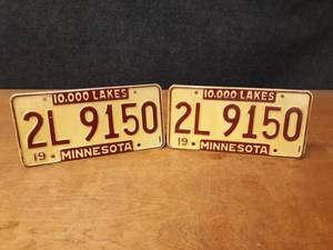 lot 643 image: 1960s Minnesota License Plates - Matched Set  - SHIPPING AVAILABLE