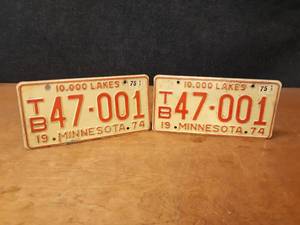 lot 647 image: 1974 Minnesota License Plates - Matched Set  - SHIPPING AVAILABLE