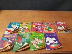 lot 655 image: Lot of (15) Walt Disney Comic Books - Mostly 15  - SHIPPING AVAILABLE
