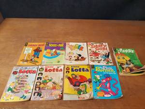 lot 659 image: Lot of (16) Smokey Bear, Little Lotta, Pink Panther, Snuffy & Smith, The Little Monsters, Baby Snoots, Alvin, HR Pufnstuf and Fat Albert Comic Books - 12 to 40  - SHIPPING AVAILABLE