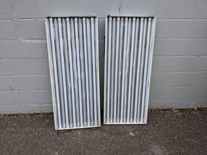 lot 88 image: Pair of LED Shop Lights - 20 x 48 Each - Working Units - NO SHIPPING