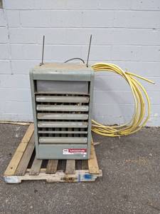 lot 90 image: Modine High Efficiency II Propane Shop Furnace - Unknown BTUs - NO SHIPPING