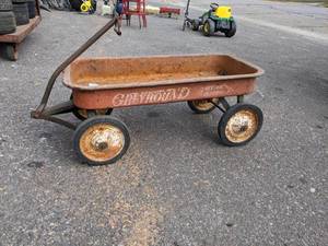 lot 116 image: Vintage Greyhound Childs Steel Wagon - NO SHIPPING