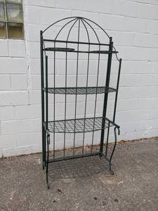 lot 121 image: Folding Steel Potting Rack - Measures about 72 x 33 x 17 - NO SHIPPING