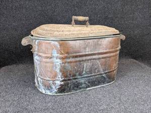 lot 149 image: Copper Boiling Pot with Lid - Measures 27 long x 14 wide x 18 tall with lid - NO SHIPPING