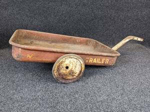lot 99 image: Vintage AMF Kids Trailer - Box is about 23 x 15 x 4 - NO SHIPPING