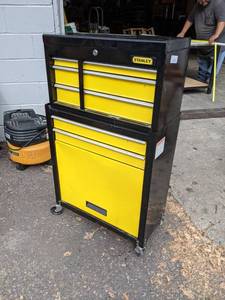 lot 178 image: Stanley Toolchest  Toolbox - Measures about 42 x 24 x 12 - NO SHIPPING