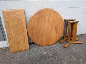 lot 177 image: Dining Room Table - Measures about 42 Diameter x 30 high when assembled comes with 18-14 leaf - NO SHIPPING