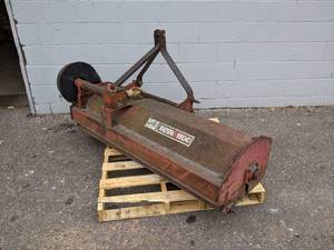 lot 223 image: Bush Hog FL60 Flail Mower - 60 Wide - 3-Point Hitch - NO SHIPPING
