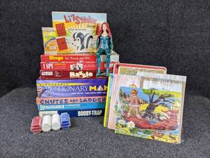 lot 236 image: Lot of Board Games, Puzzles, and Toys - NO SHIPPING