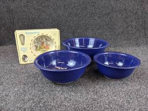 lot 624 image: Vintage Pyrex Mixing Bowls with 2-Piece Royal Doulton Nursery Set - NO SHIPPING