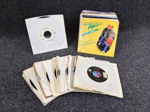 lot 669 image: Lot of (50) 45 Records - Motown, Nancy Sinatra, Culture Club, Rod Stewart, Guns n Roses, and MORE  - SHIPPING AVAILABLE