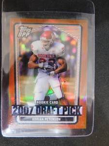 lot 86 image: 2007 Topps DPP Chrome Bronze Refractor Adrian Peterson Rookie Card #135 Serial #182250