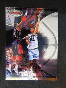 lot 123 image: 1997 Bowman Best Tim Duncan Rookie Card #106
