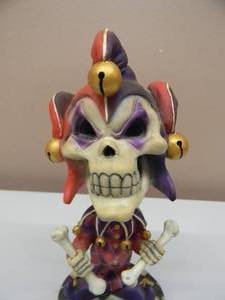 lot 2 image: VINTAGE RARE - Adams Apple Jester Skull Bobblehead Figurine - GREAT PIECE - APPROX 8 - SEE PICTURES