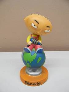 lot 19 image: VERY COOL STEWIE FAMILY GUY BOBBLEHEAD - 2005 FOX - APPROX 6 - SEE PICTURES