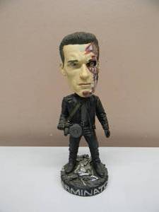 lot 25 image: VERY COOL - NECA HEADKNOCKERS TERMINATOR 3 BOBBLEHEAD - APPROX 9 - SEE PICTURES