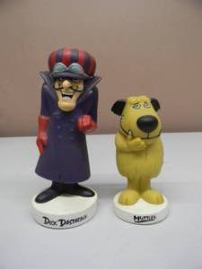 lot 63 image: VINTAGE FunKo DICK DASTARDLY & MUTTLEY BOBBLEHEADS - NICE - VERY COOL SET - SEE PICTURES