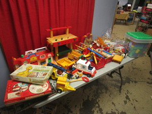 lot 355 image: ASSTD. FISHER-PRICE TOYS, GAMES, LEGOS, MORE