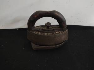 Vintage Iron with Stand
