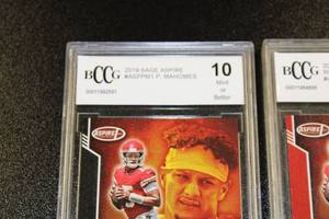 lot 7 image: 2019 Sage Aspire Pat Mahomes Black & Red Lot of 2 BCCG 10