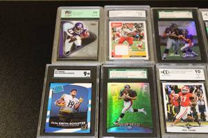 lot 36 image: Graded Footaball Card Lot  14 Cards