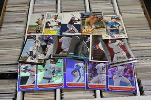 lot 41 image: Budget Monster Box Baseball Semistars & Stars Lot