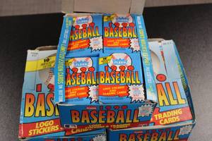 lot 52 image: 1990 Fleer Baseball Unopened Wax Box Lot  3 Boxes