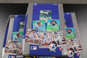 lot 54 image: 1991 Fleer Ultra Baseball Unopened Wax Box Lot  5 Boxes