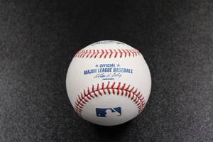 lot 67 image: Minnesota Twins Single Signed Tony Oliva Autograph Baseball