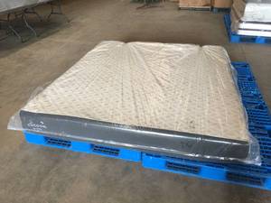 Brand New Cocoon by Sealy Chill Hybrid California King Mattress