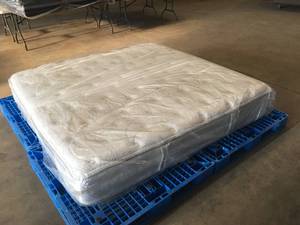 Brand New Serta Perfect Day iSeries Applause Firm King Mattress