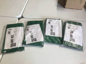Brand New Lot of FOUR 2 in 1 Garden ApronsDebris Container with Hand Pruner Sets-Great For Fall Cleanup