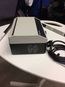 lot 42 image: Wall Mount WELCH ALLYN PORTABLE EXAM PROCEDURE OBGYN LIGHT FOCUSABLE ADJUSTIBLE FIBEROPTIC LAMP LITE PIPE - EXCELLENT CONDITION