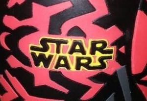 lot 25 image: Star wars thermal travel mug.